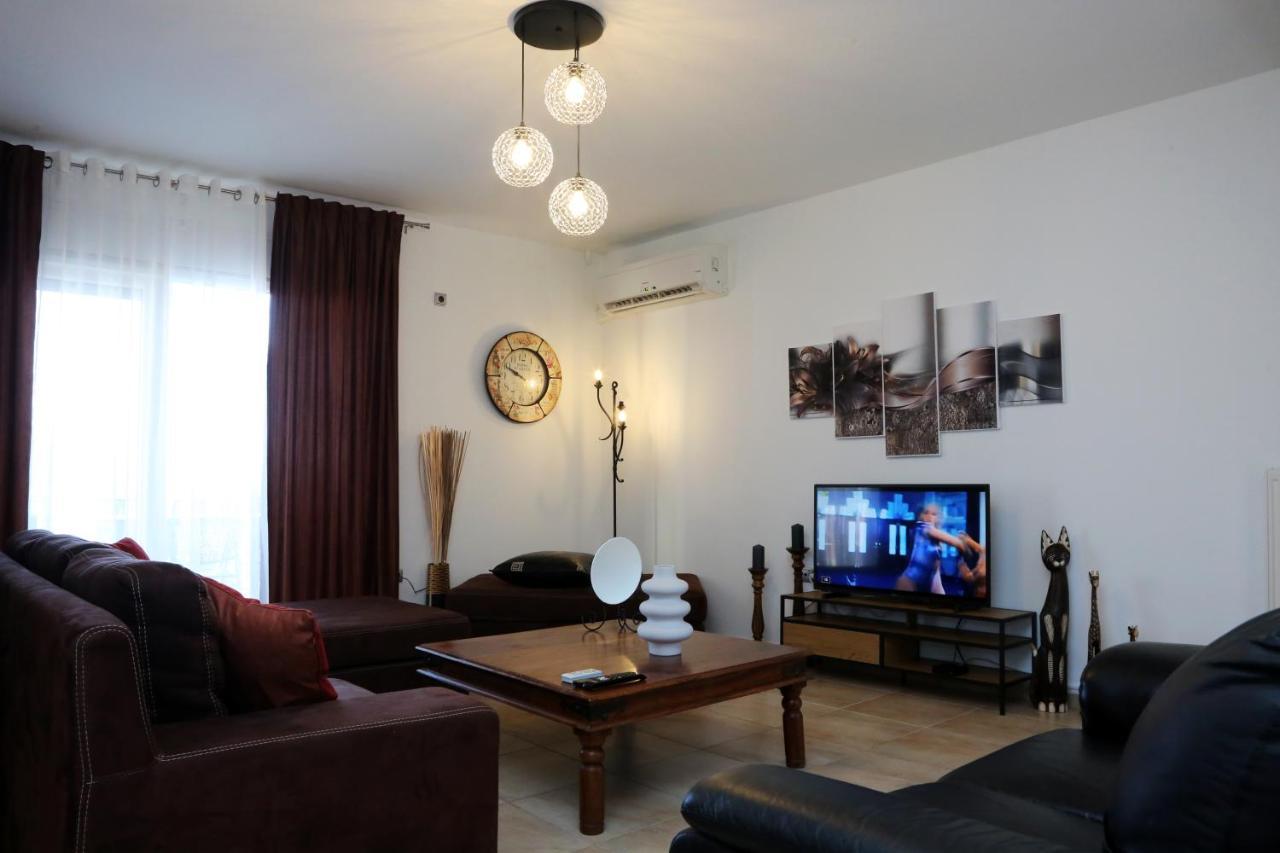 Nenas House Lägenhet Nea Iraklitsa Exteriör bild